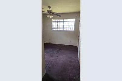 8715 Berndale Street, Houston, TX 77029 - Photo 9
