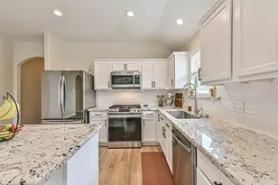 3118 Cambridge Meadows Ln, League City, TX 77539 - Photo 11