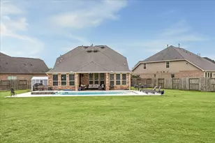 28027 Silver Dawn Ct, Fulshear, TX 77441 - Photo 27