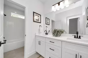 860 Rachel Street St, Houston, TX 77091 - Photo 31