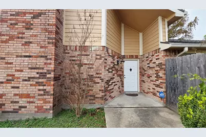 12710 Meadway Court, Houston, TX 77082 - Photo 3