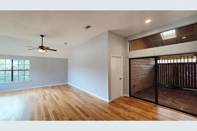 12710 Meadway Court, Houston, TX 77082 - Photo 5