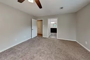 8110 Renmark Ln, Houston, TX 77070 - Photo 11