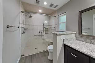 8110 Renmark Ln, Houston, TX 77070 - Photo 13