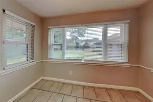 8110 Renmark Ln, Houston, TX 77070 - Photo 7