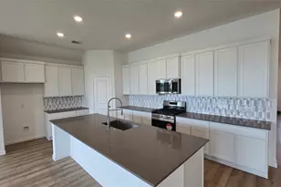 2237 Pacific Current Way, League City, TX 77573 - Photo 3