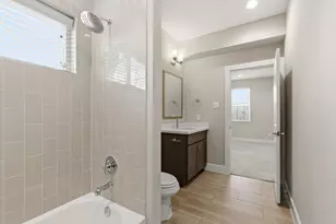 1222 Upton St, Houston, TX 77020 - Photo 13