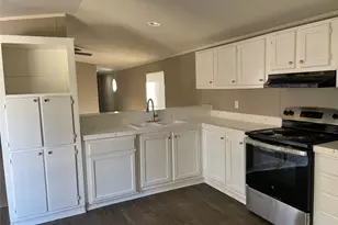 17881 William Ln, Conroe, TX 77302 - Photo 5