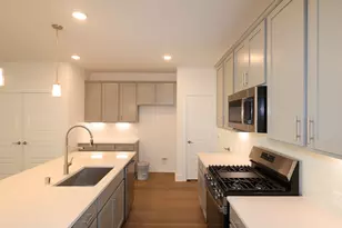 21318 Jacaranda Blossom Wy, Tomball, TX 77447 - Photo 11