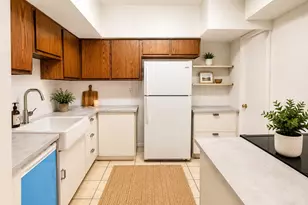 10811 Richmond Ave, Houston, TX 77042 - Photo 3