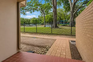 10811 Richmond Ave, Houston, TX 77042 - Photo 1