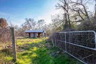 38241 Wiggins Rd, Hempstead, TX 77445 - Photo 43