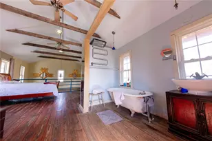 38241 Wiggins Rd, Hempstead, TX 77445 - Photo 31