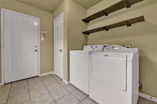 12686 Timberline Estates Dr, Willis, TX 77378 - Photo 33