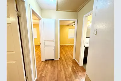 2209 20th Avenue, Texas City, TX 77590 - Photo 9