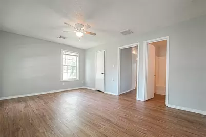 4810 Carmen Street, Houston, TX 77033 - Photo 13
