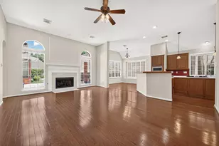3215 Quiet Lake Dr, Katy, TX 77450 - Photo 9