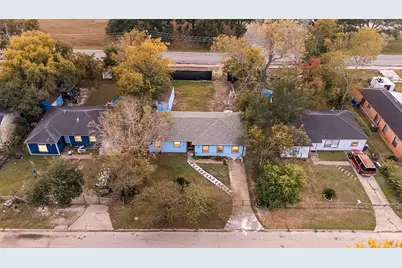 6122 Beldart Street, Houston, TX 77033 - Photo 3