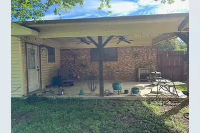 201 Heath Avenue, Madisonville, TX 77864 - Photo 11