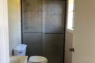 201 Heath Ave, Madisonville, TX 77864 - Photo 29