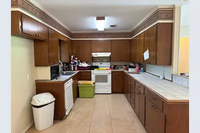 201 Heath Avenue, Madisonville, TX 77864 - Photo 15