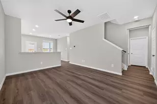 15659 Coneflower Hls Dr, Houston, TX 77090 - Photo 9