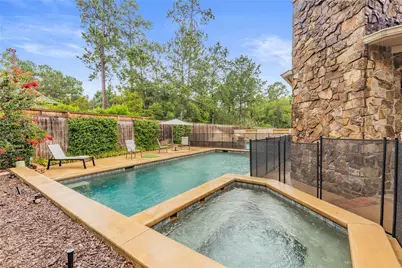 118 N Shawnee Ridge Circle, The Woodlands, TX 77382 - Photo 41