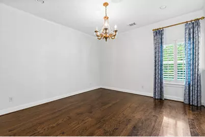 118 N Shawnee Ridge Circle, The Woodlands, TX 77382 - Photo 33
