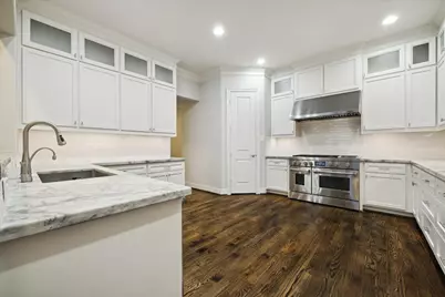 6008 Potomac Park Drive, Houston, TX 77057 - Photo 13