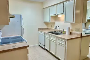 606 Marshall St, Houston, TX 77006 - Photo 7