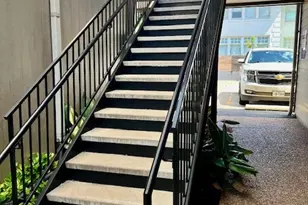 606 Marshall St, Houston, TX 77006 - Photo 19