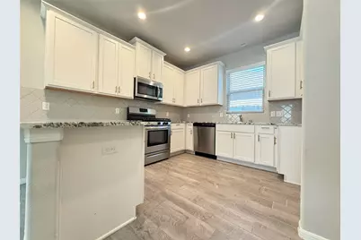 12306 Belhaven Terrace Drive, Houston, TX 77044 - Photo 5