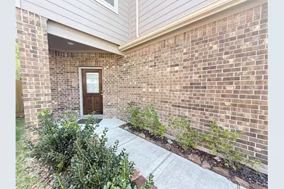 12306 Belhaven Terrace Drive, Houston, TX 77044 - Photo 3