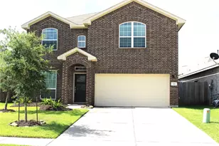 104 Kelly St, Angleton, TX 77515 - Photo 1