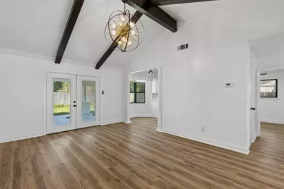 9238 Friendship Road, Houston, TX 77080 - Photo 9