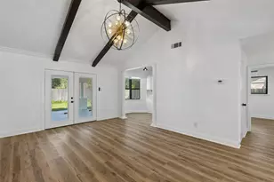 9238 Friendship Rd, Houston, TX 77080 - Photo 9