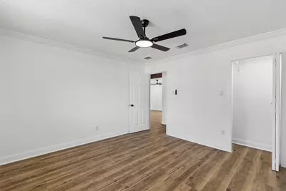 9238 Friendship Road, Houston, TX 77080 - Photo 21