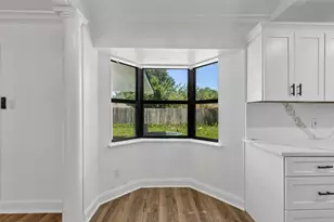 9238 Friendship Rd, Houston, TX 77080 - Photo 11