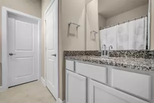 21102 Chelton Bch Dr, Cypress, TX 77433 - Photo 29