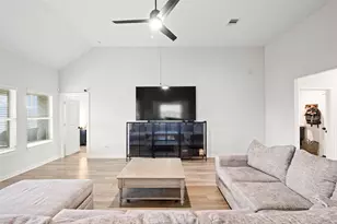 13717 Gaff Rig Dr, Texas City, TX 77510 - Photo 15