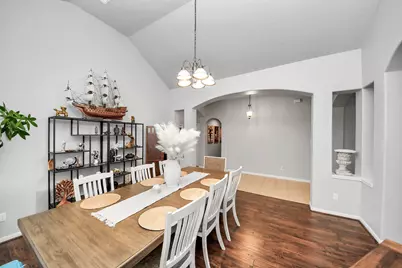 13806 Brighton Park Drive, Houston, TX 77044 - Photo 15