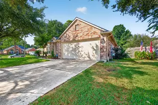 17303 Scotts Bluff Ct, Humble, TX 77346 - Photo 5