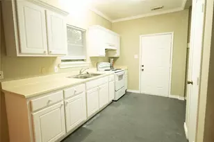 9819 Alcanterra Dr, Houston, TX 77078 - Photo 5