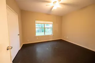 9819 Alcanterra Dr, Houston, TX 77078 - Photo 21