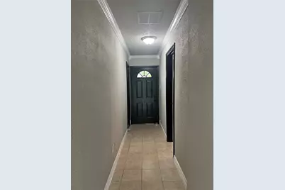 10902 Jutland Road, Houston, TX 77048 - Photo 7