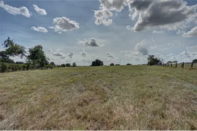 8000 Boehnemann Road, Brenham, TX 77833 - Photo 11