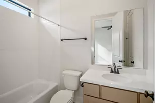 17206 Blooming Suzans Ln, Conroe, TX 77302 - Photo 19