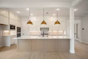 17206 Blooming Suzans Ln, Conroe, TX 77302 - Photo 5