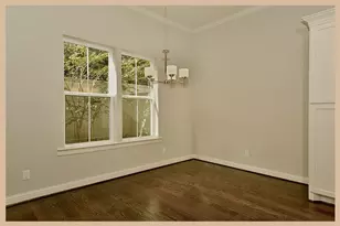 215 Willow St, Shenandoah, TX 77384 - Photo 13