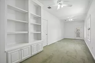 9206 Westview Dr, Houston, TX 77055 - Photo 31